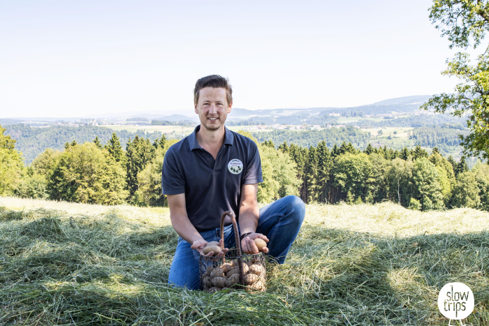 Tolle Knolle: Mit dem Bauern auf Feld - Sauwald Erdäpfel GmbH