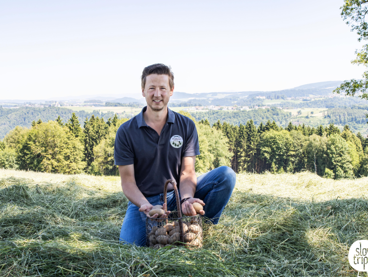 Tolle Knolle: Mit dem Bauern auf Feld - Sauwald Erdäpfel GmbH